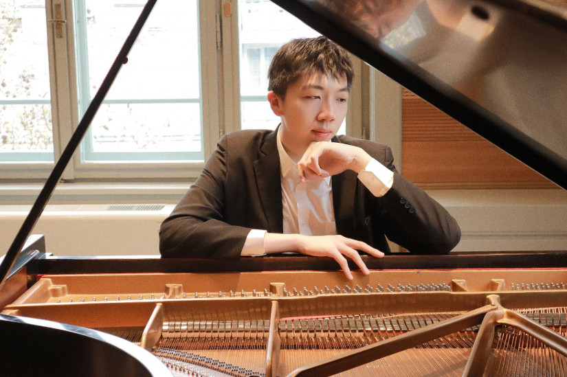 Zhang Jinshuo zongora MA diplomakoncertje