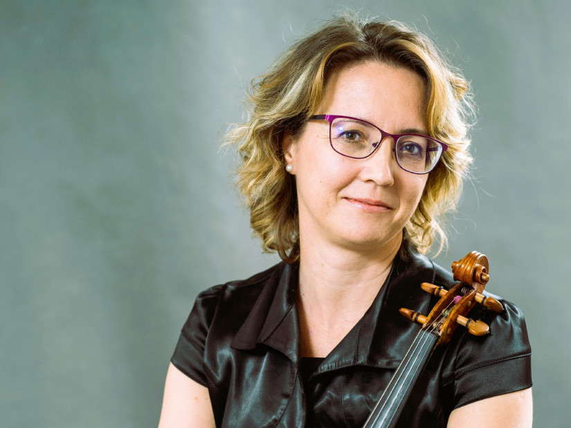 Anett Árvayné Nezvald Violin DLA Concert