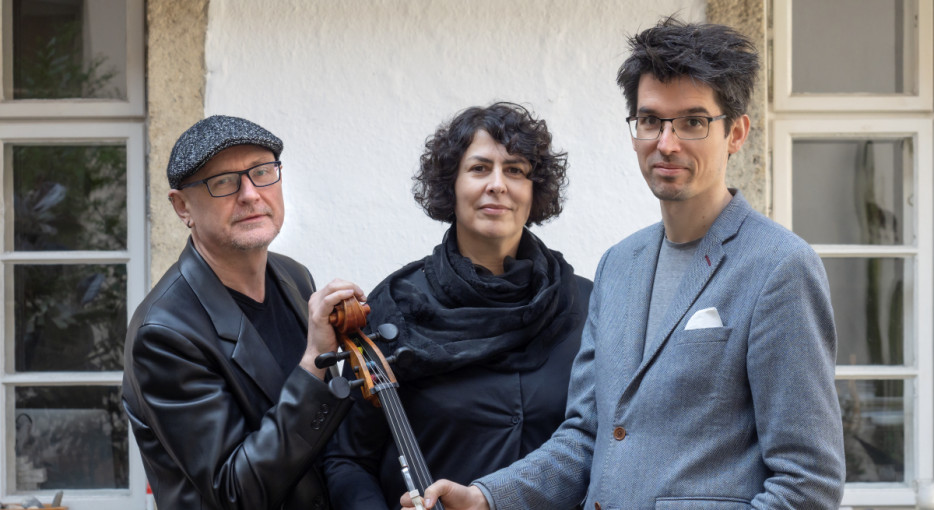 Trio Passacaglia: Judit Rajk, László Kéringer & Tamás Zétényi