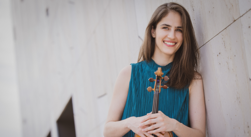 Pusker Júlia és a Danubia Zenekar